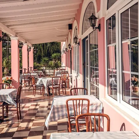 Hotel Elena