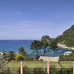Hotel Elena 3*