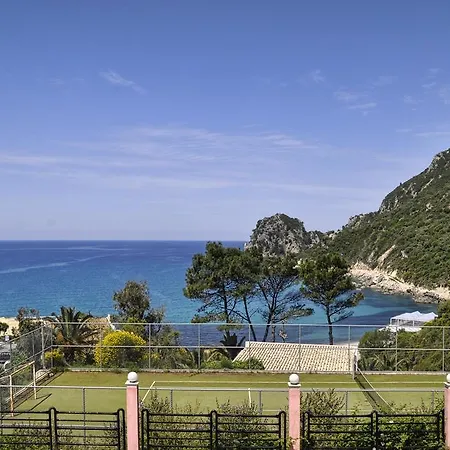 Hotel Elena 3*